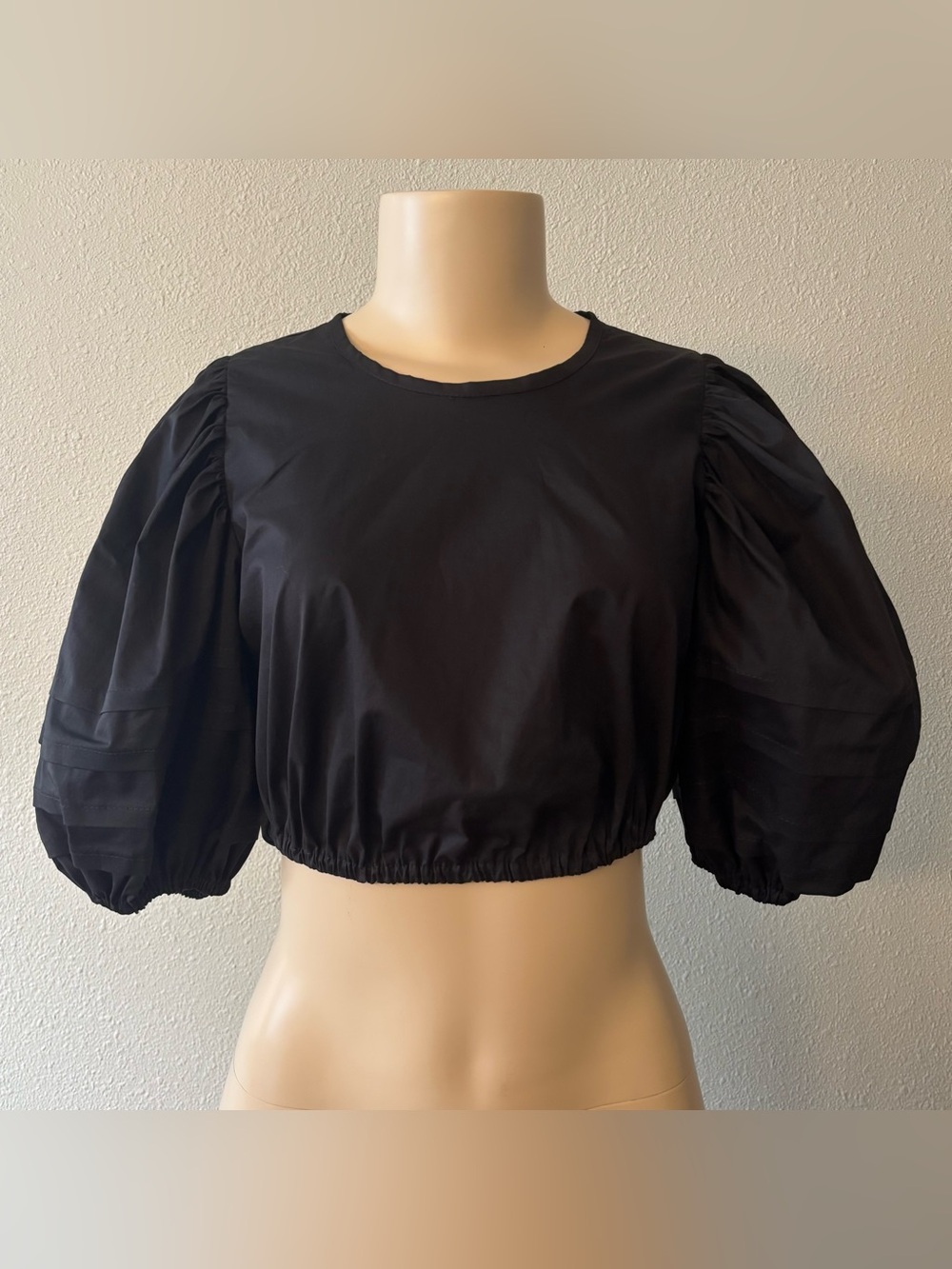 NWT MONICA NERA Mia Crop Puff Sleeve Top Black XS